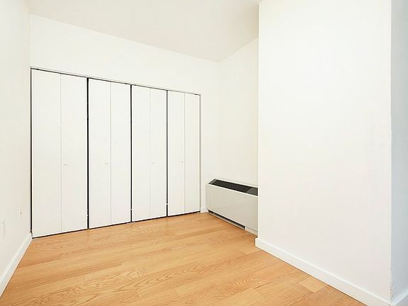 4th image of 1 West St #6B