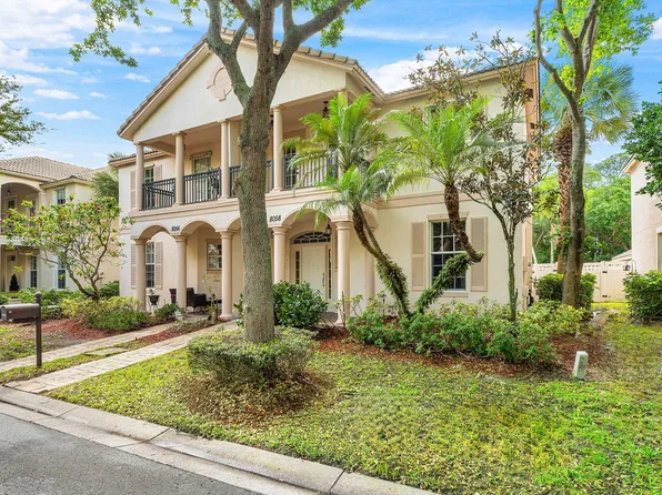 8058 Murano Circle, Palm Beach Gardens, FL 33418