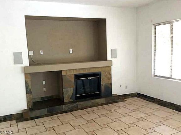 5th image of 152 Cliff Valley Dr