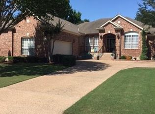 10805 River Plantation Dr, Austin, TX 78747