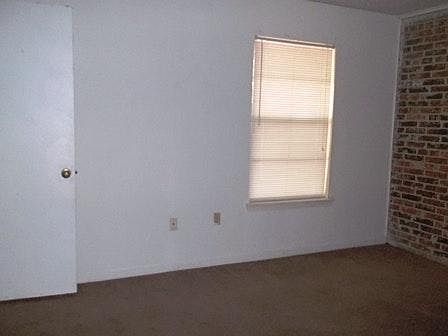 5th image of 402 S 2nd St APT C
