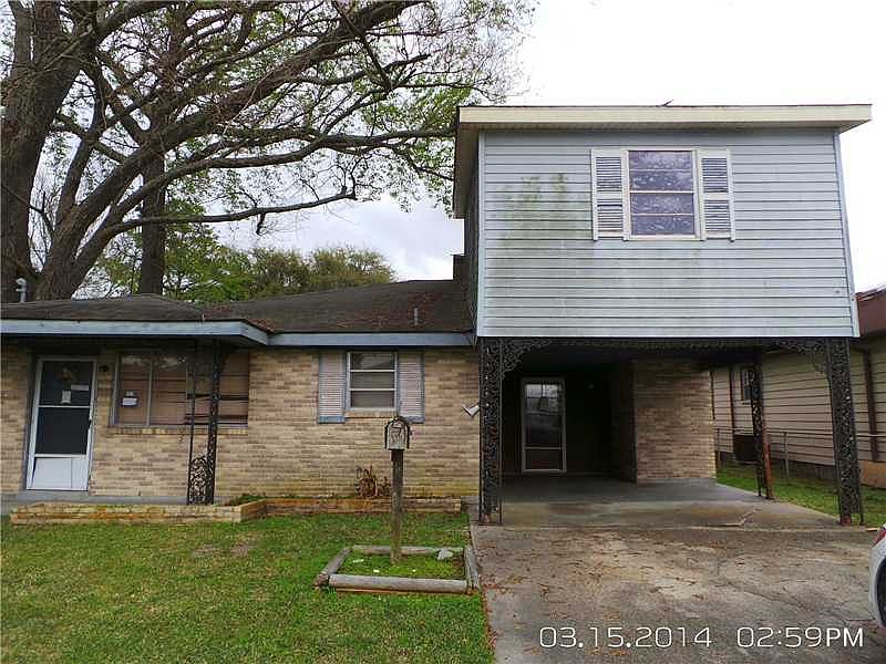 1st image of 917 West Dr