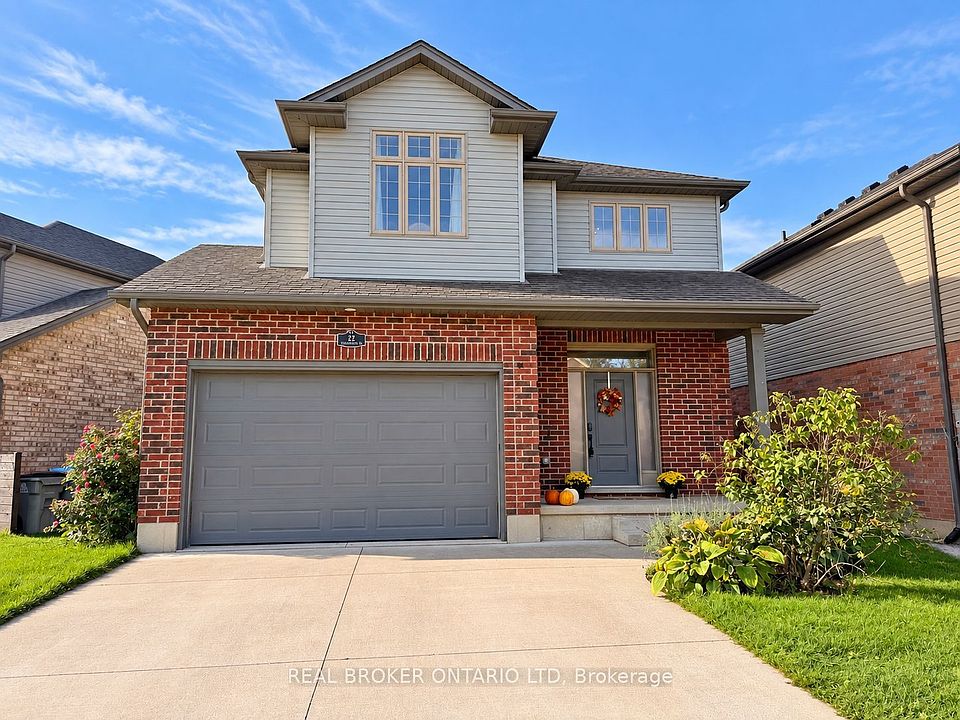 1st image of 22 Queensway Dr