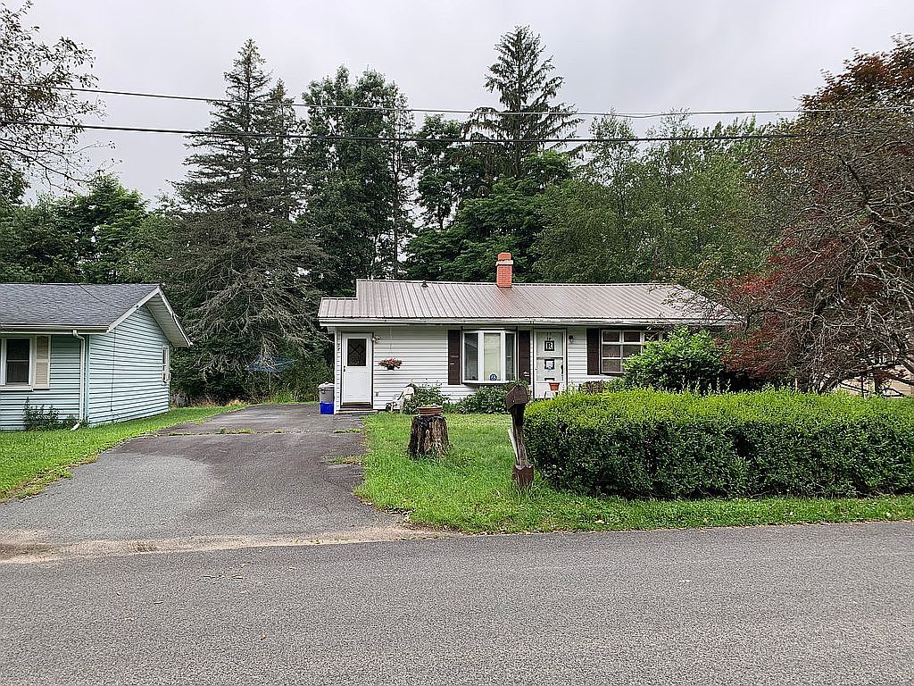 28 Edward Ave, Monticello, NY 12701 | Zillow