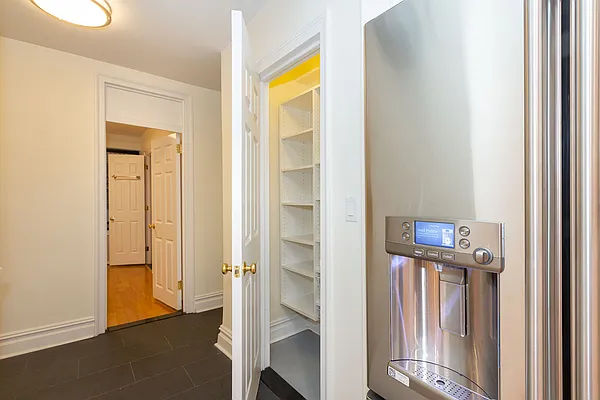 Rented by Rita S Citrin, LREB | media 26