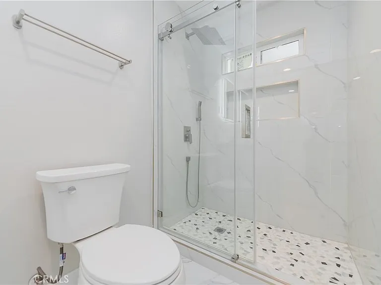 19112 Biddle Dr — Photo 25