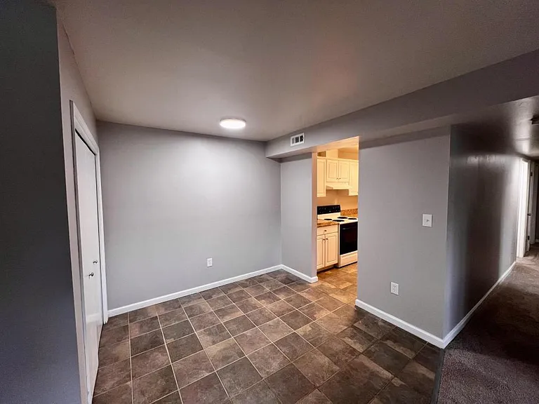 950 Life Dr #2 — Photo 5