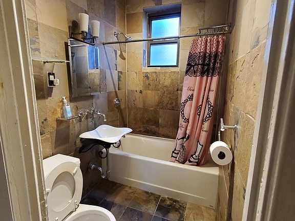 4th image of 31-80 44th St #2C