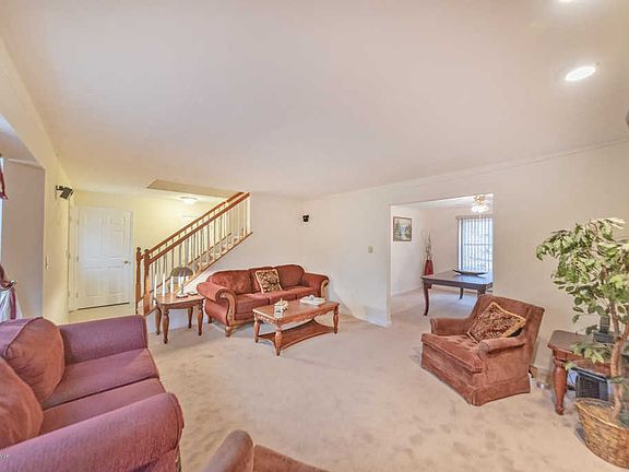 5th image of 2989 Grace Ct