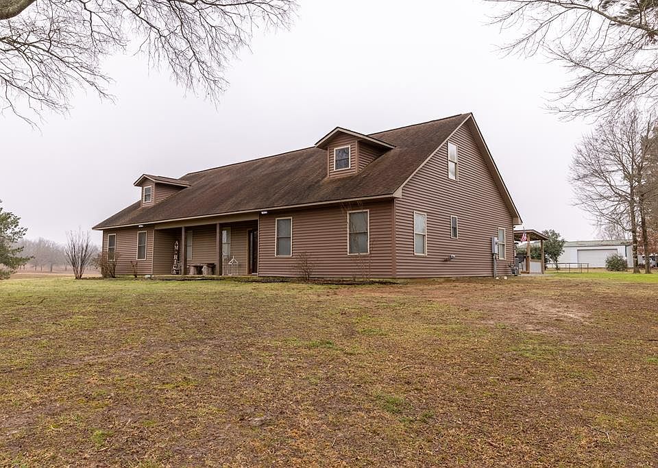 1st image of 268 Bryer Lake Rd