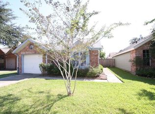 8315 Cienna Dr, Houston, TX 77040