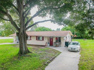 11302 114th Ave, Seminole, FL 33778