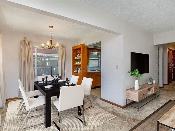 5th image of 4209 W North B St