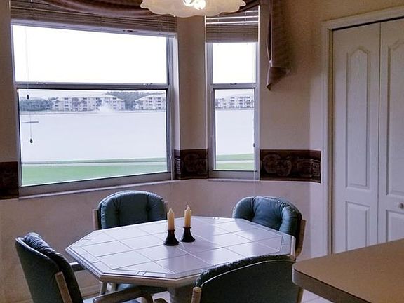 3rd image of 8096 Queen Palm Ln APT 223