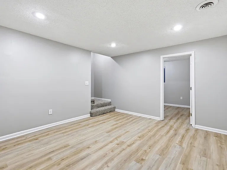 13012 S Washington Ct — Photo 20