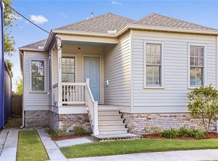 2527 Rousseau St, New Orleans, LA 70130