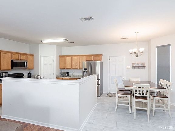 5th image of 37104 Agnes Webb Ave