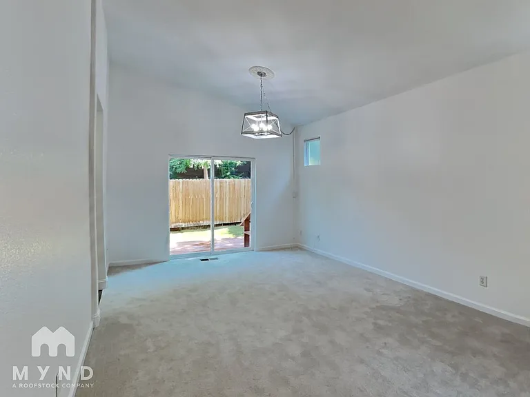 2770 Aristedes Dr — Photo 11