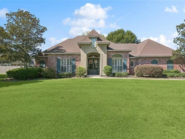 313 Jade Ct, Madisonville, LA 70447