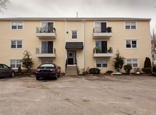5300 N Main St APT 6, Fall River, MA 02720