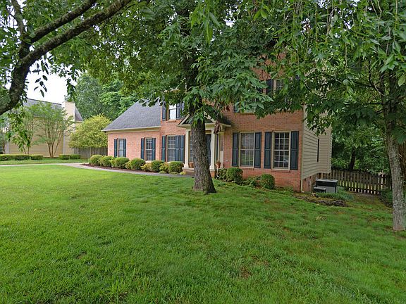 3rd image of 1605 Coventry Park Blvd