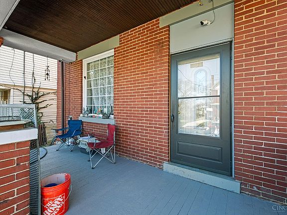 3rd image of 1043 Beech Ave