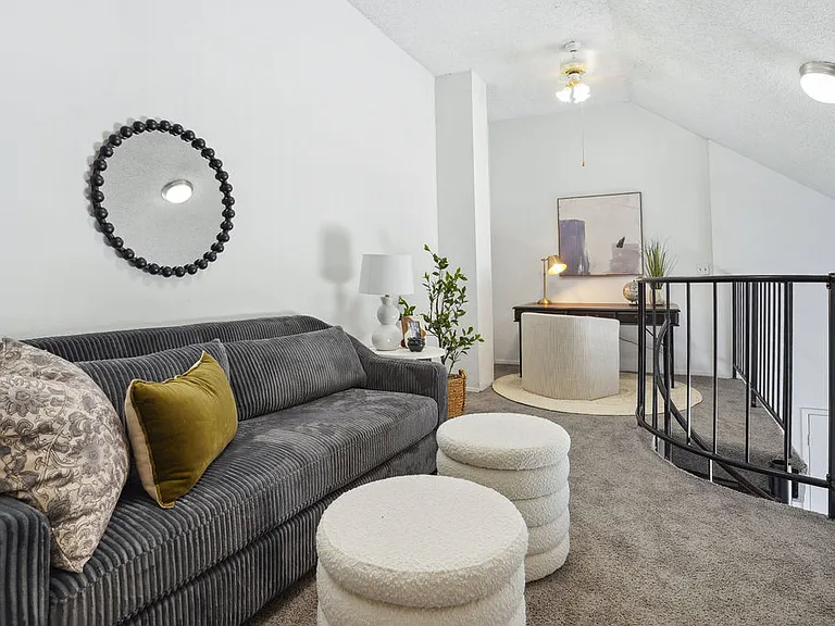 Layton Meadows Apartments — Photo 16