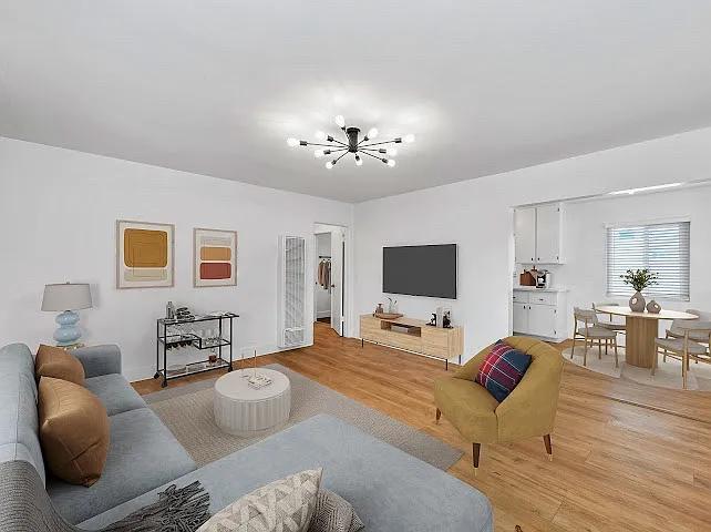 728 Cerritos Ave #6 — Photo 12