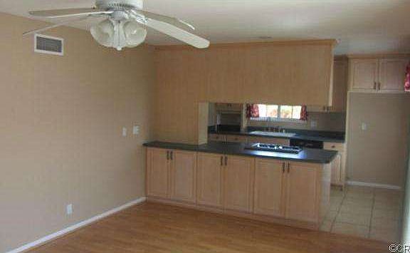 4th image of 13462 Barney St