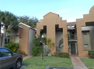 715 SW 113th Way #715, Hollywood, FL 33025