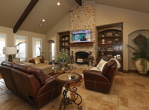 4th image of 6500 Saddle Horn Ln