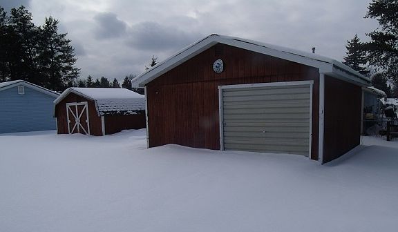 3rd image of 2201 Mustang St
