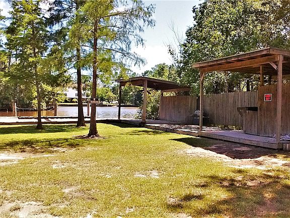3rd image of 10345 Riverroad Dr