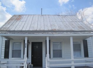 307 N 30th St, Wilmington, NC 28405