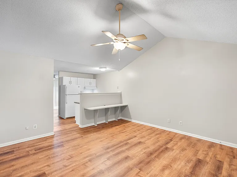 4115 Bloomdale Dr #30 — Photo 8