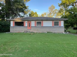 4967 Island Home Rd, Louisville, TN 37777