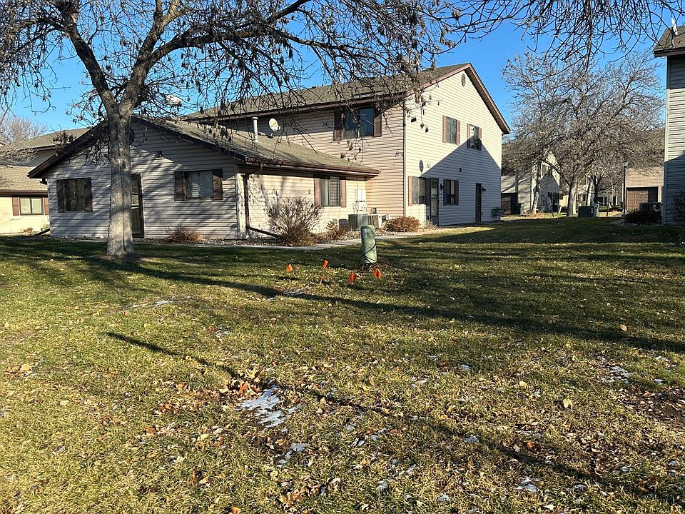 1st image of 6620 83rd Ct N