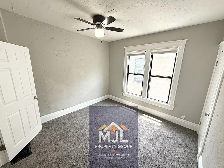 503 Monroe Ave — Photo 17