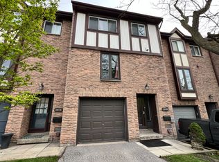 100 Burrows Hall Blvd #38, Toronto, ON M1B 1M7