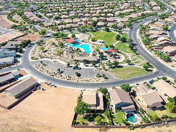 5th image of 330 S San Marino Loop