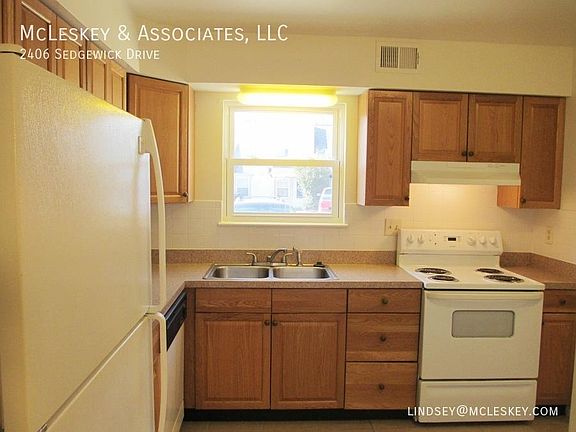 4th image of 2406 Sedgewick Dr
