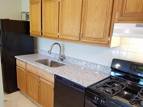 4th image of 12205 Academy Way #199