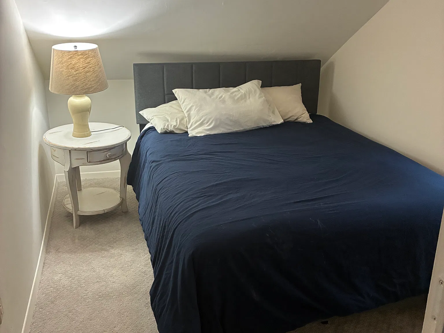 3 bed, 950 sqft, $2,200 — Photo 3