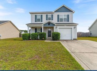 593 Broad Dr, Raeford, NC 28376