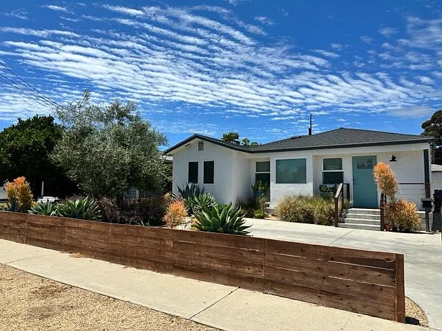 2660 Figueroa Blvd — Photo 3