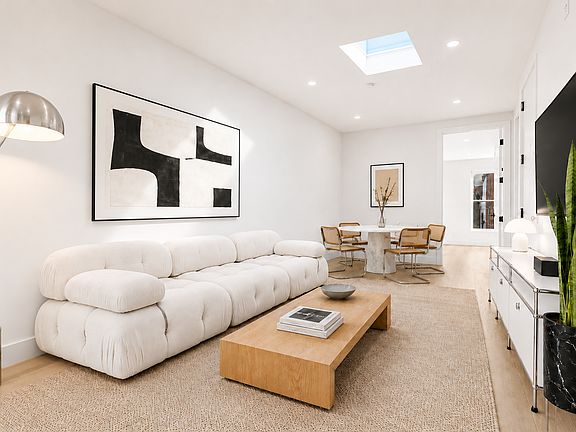 2nd image of 1503 8th Ave #5R