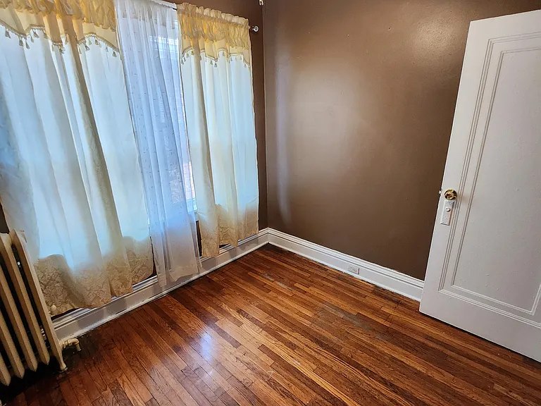 4856 Farlin Ave — Photo 13