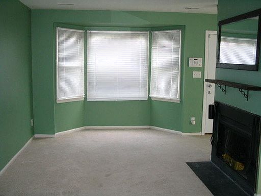 4th image of 6014 Chestnut Hollow Ct