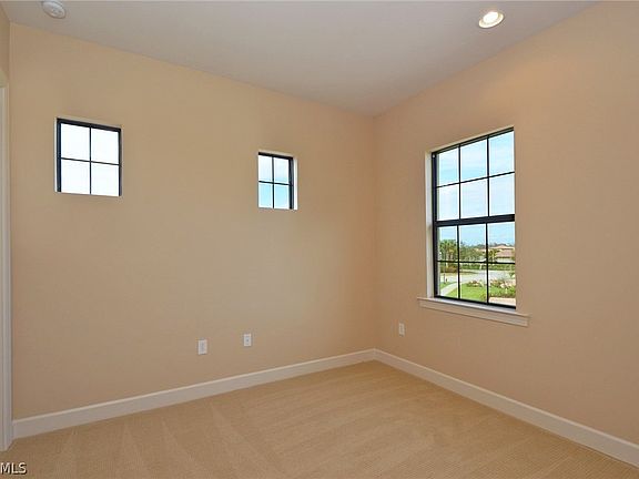 3rd image of 12062 Covent Gardens Ct #1303