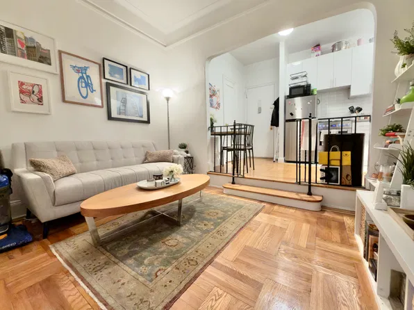 200 East 26th Street image 1 of 8